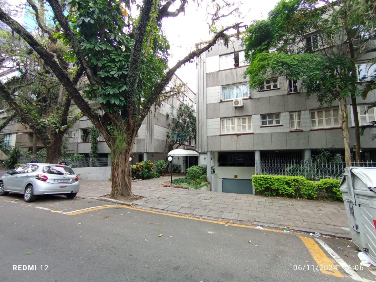 Apartamento com 3 quartos, 205m² em Porto Alegre, Rio Branco
