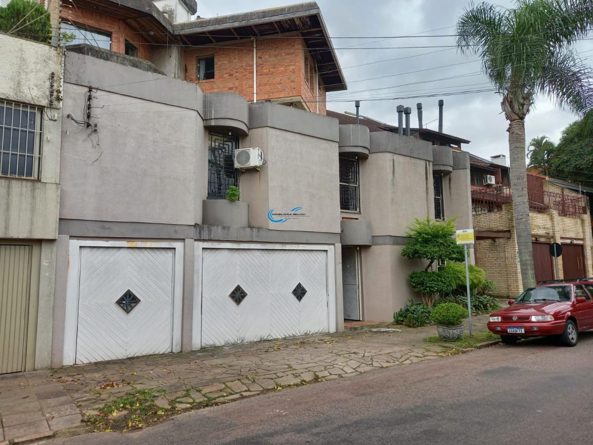 Casa à venda em Porto Alegre, Boa Vista, com 4 quartos, 700m² - Imobiliária Belloli