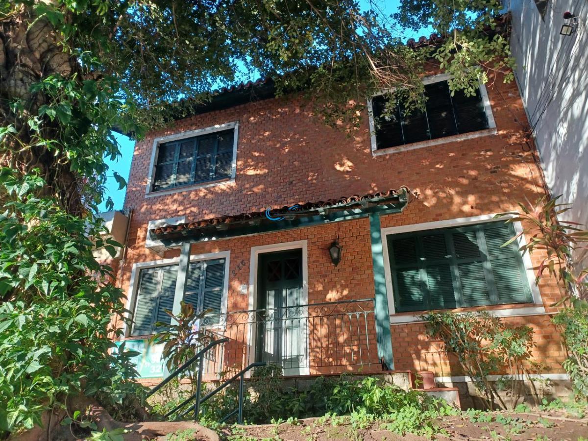 Casa com 4 quartos, 385m², à venda em Porto Alegre, Petrópolis