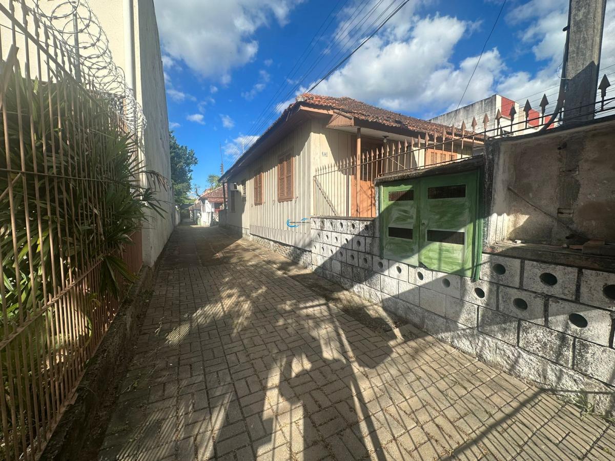 Terreno, 970m², à venda em Porto Alegre, Camaquã